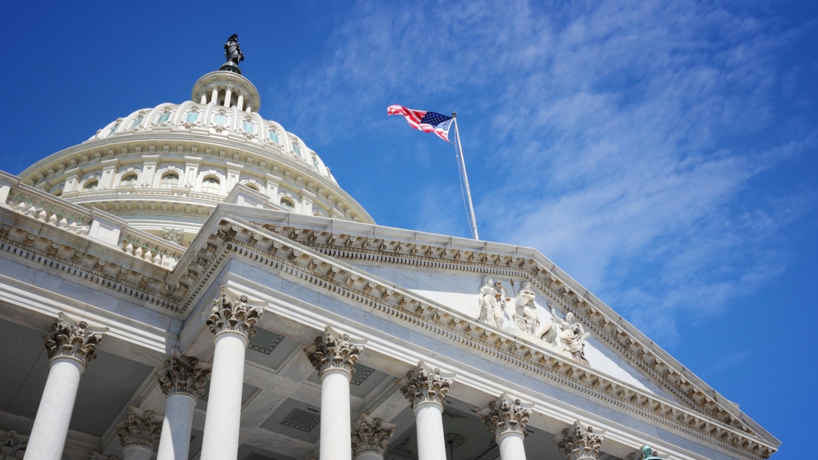 capital building flying American Flag